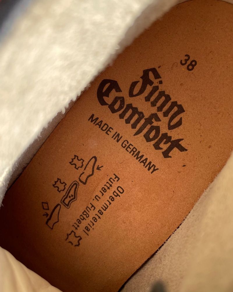 Finn Comfort レザーブーツ ディテール