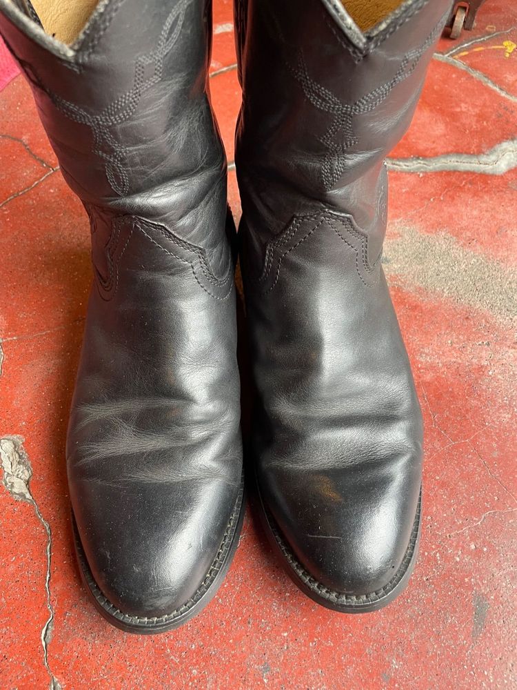 ARIAT ペコスブーツ ディテール