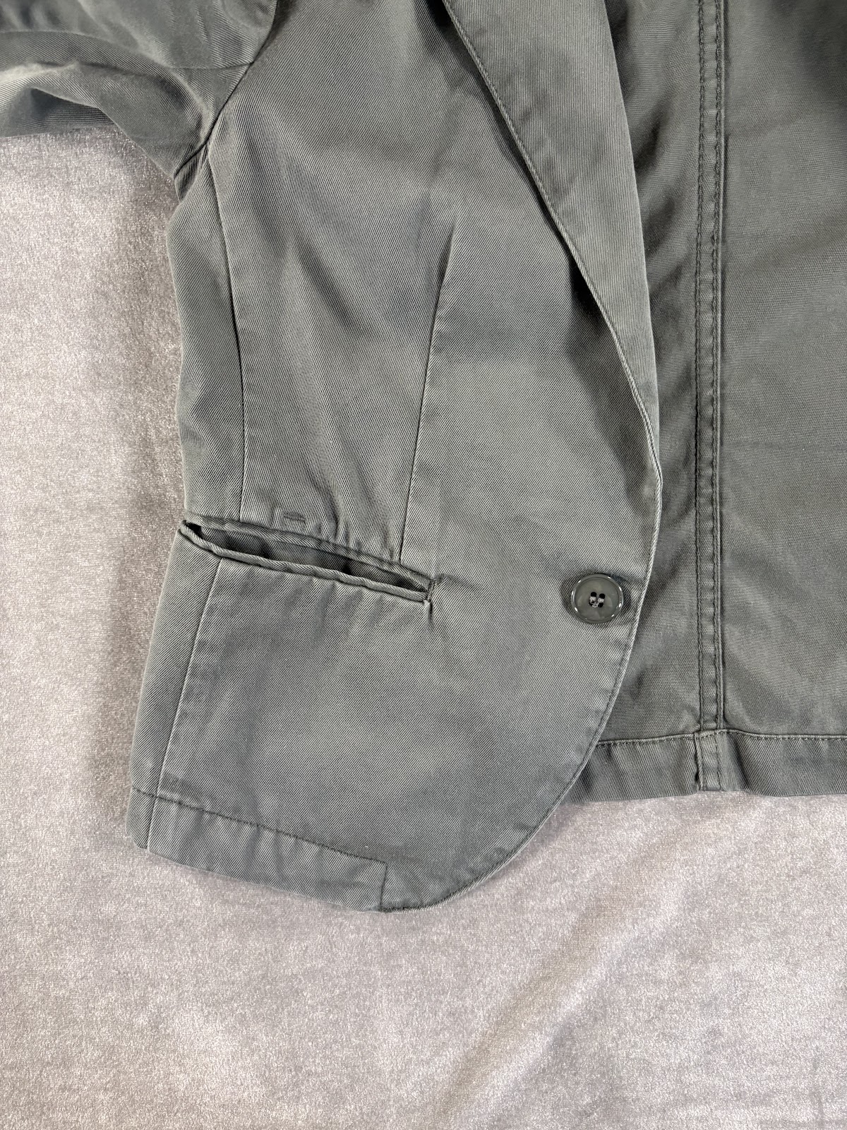 ZUCCA TRAVAIL フランス製 オリーブのジャケット 6