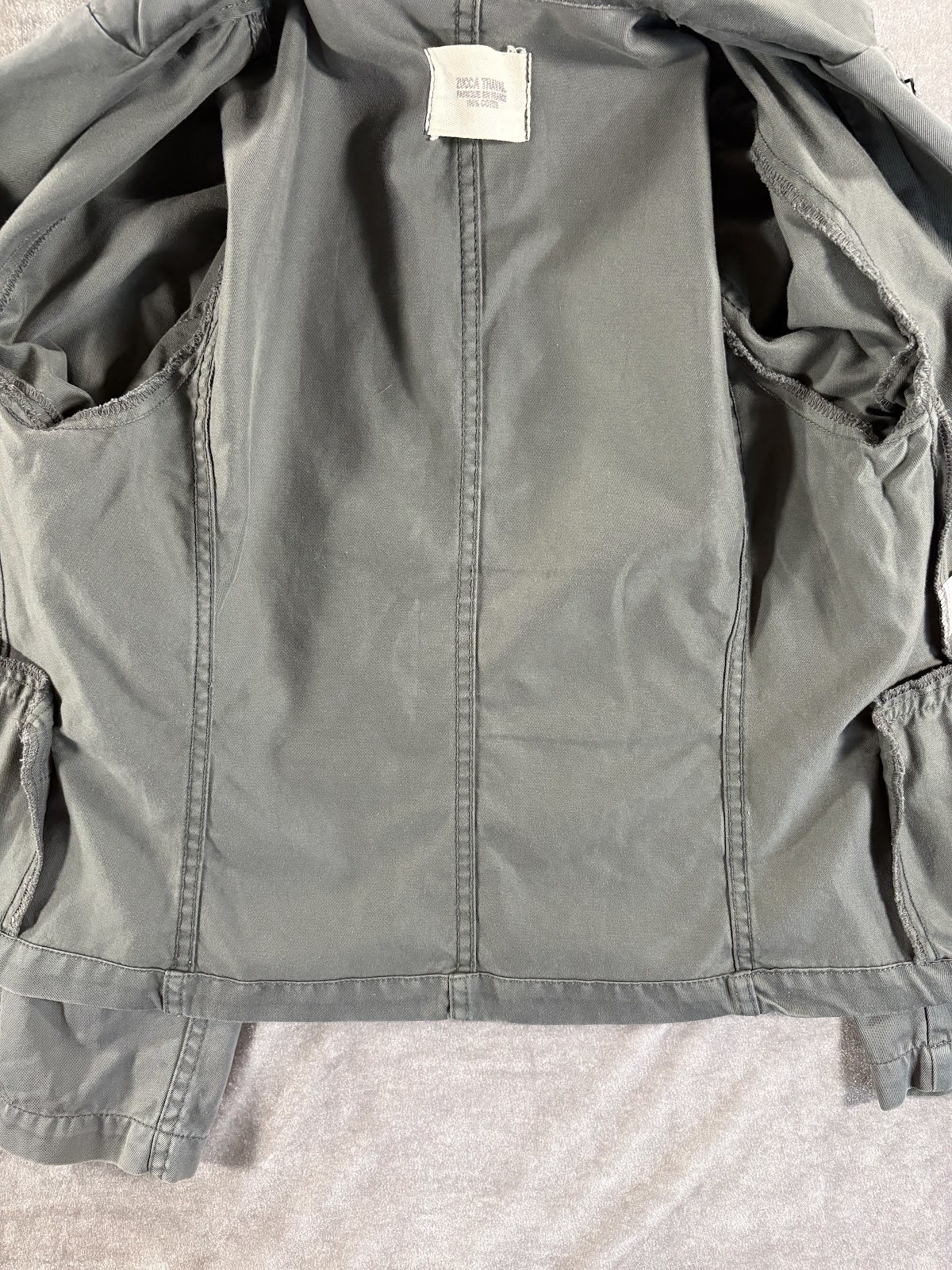 ZUCCA TRAVAIL フランス製 オリーブのジャケット 10